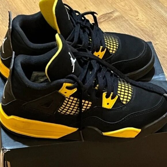 Air Jordan Retro 4 Thunders Black/Yellow '12 - Picture 3 of 4
